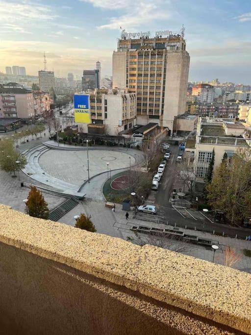 Shesh Hostel Pristina Exterior foto